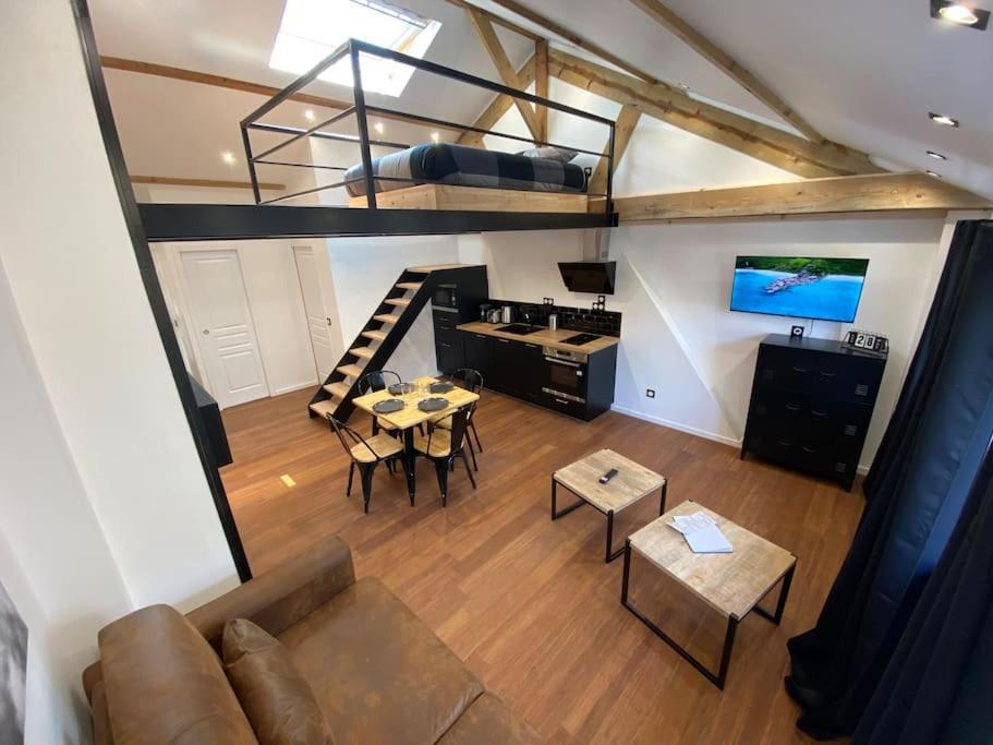 Loft: Le New-York Apartment Руан Екстериор снимка